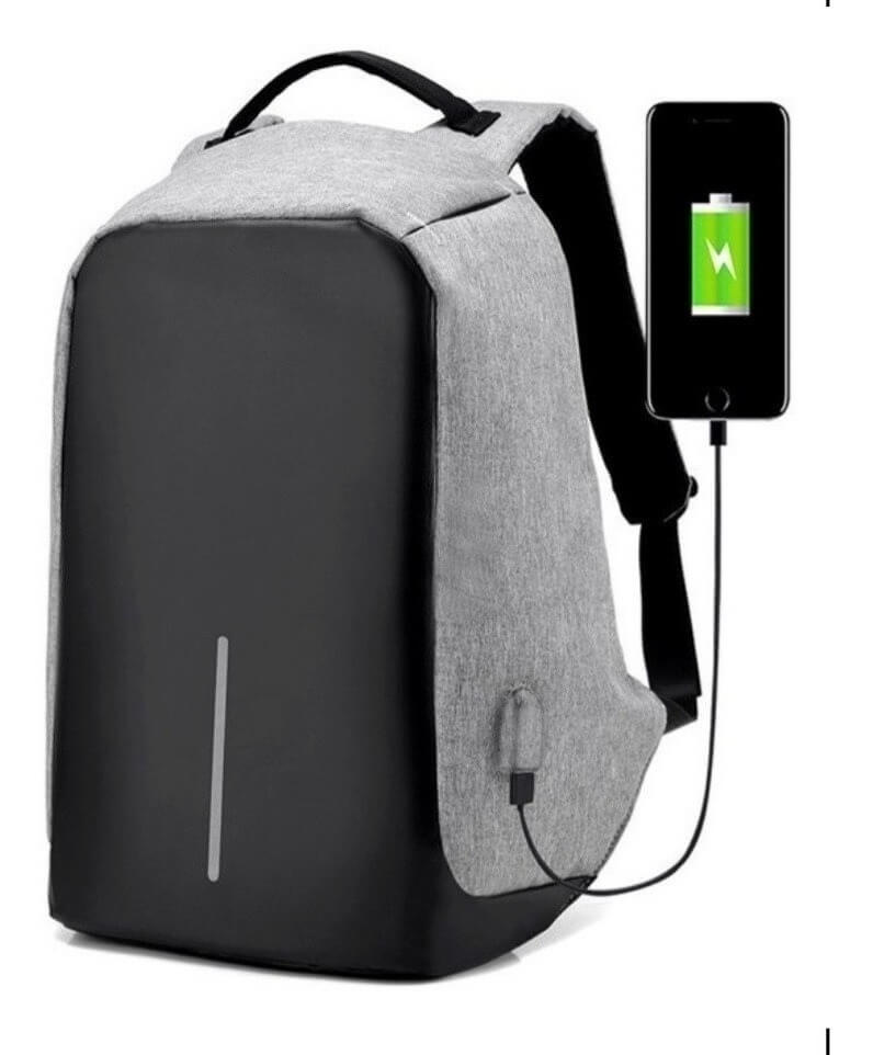 Mochila Antirrobo Impermeable con Puerto USB